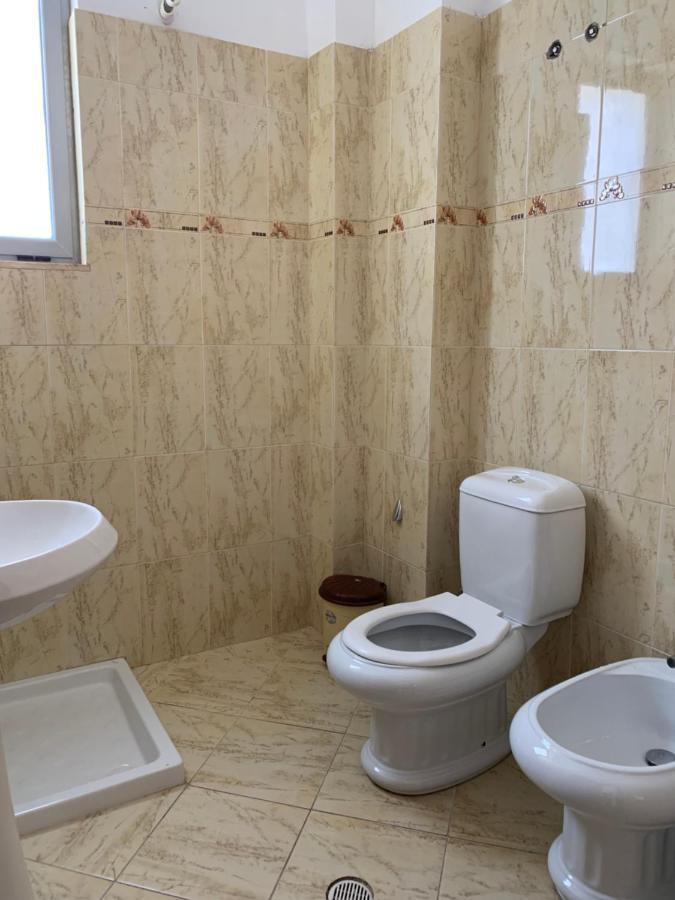 The First Hotel Saranda エクステリア 写真